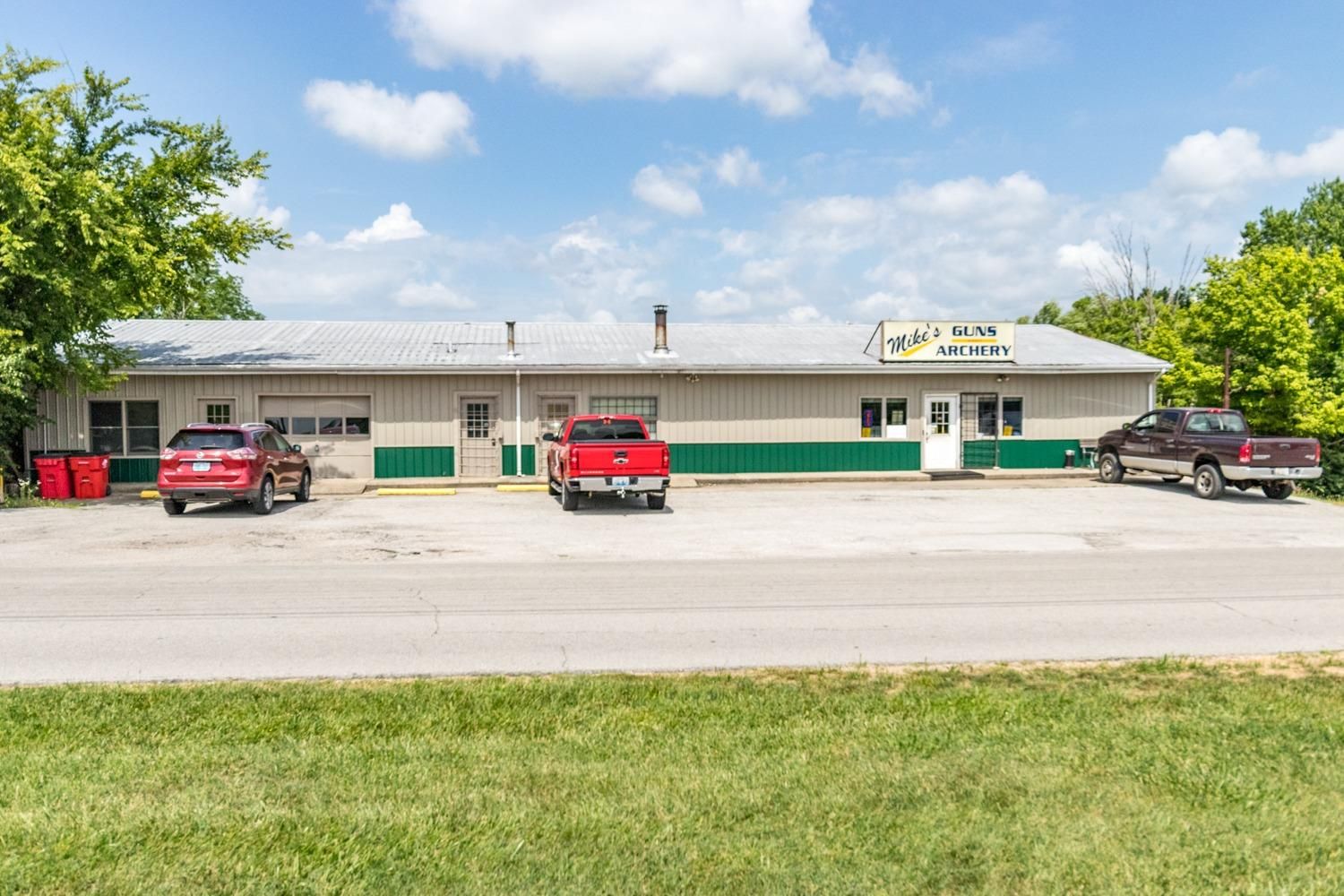 513 Pierce Ln, Frankfort, KY 40601